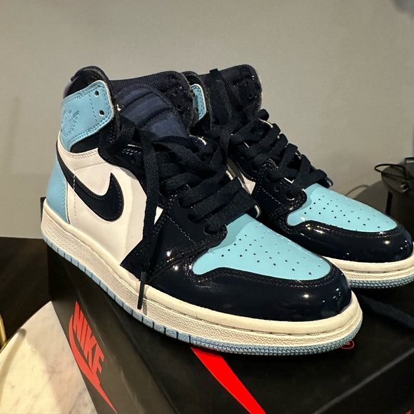 Air Jordan 1’s Blue Chill - Picture 3 of 7